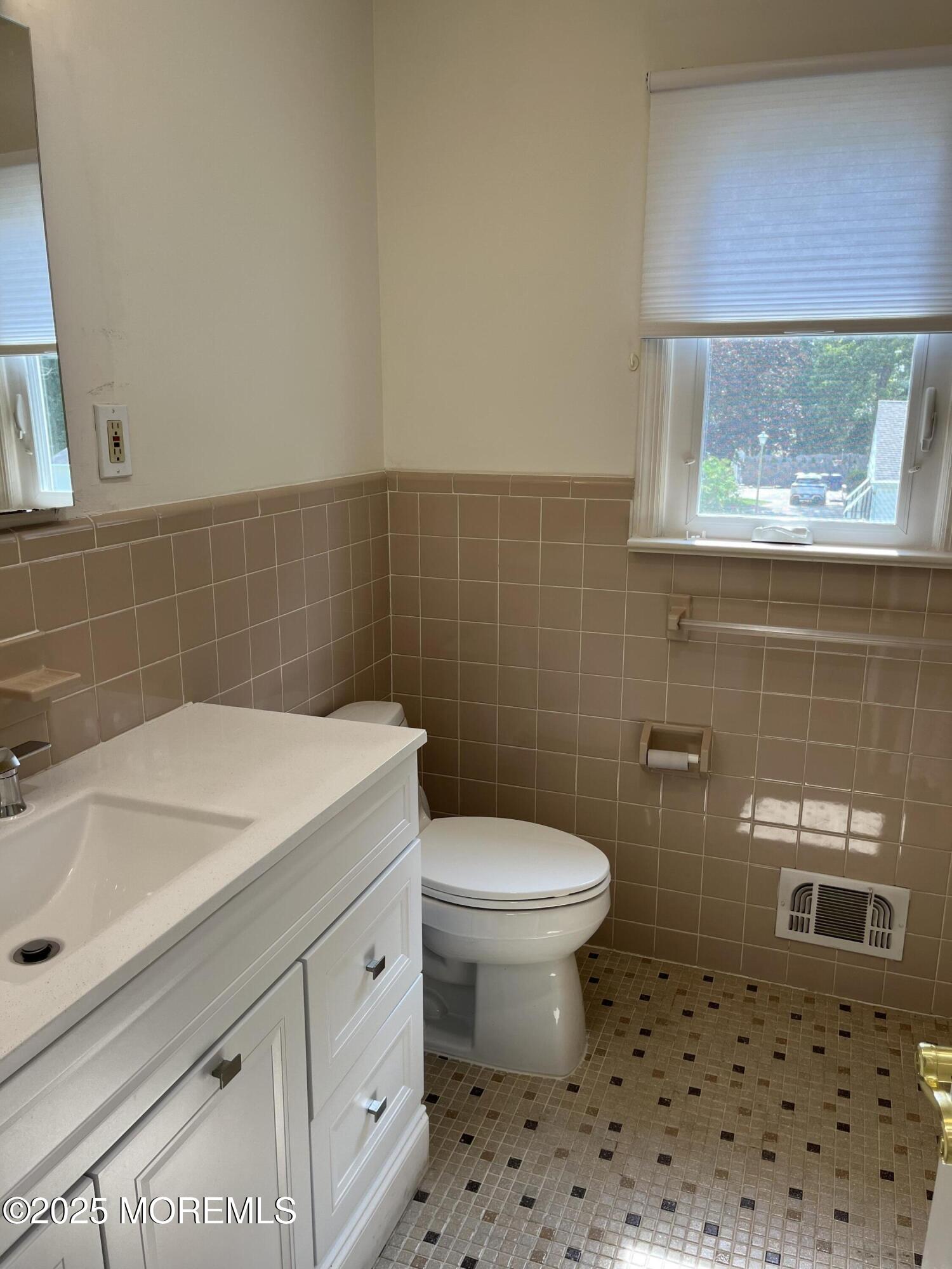 104 Pear Street, Oakhurst, New Jersey image 10