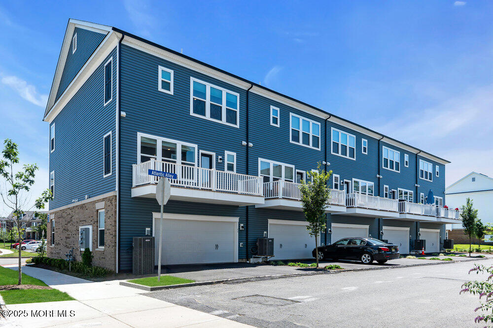 25 Signal Avenue