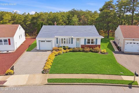 Photo of 76 Westport Drive, Toms River, NJ 08757 (MLS # 22611530)