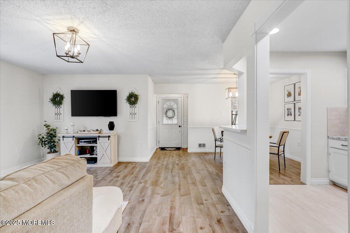 155 Azalea Circle, Jackson, New Jersey image 11