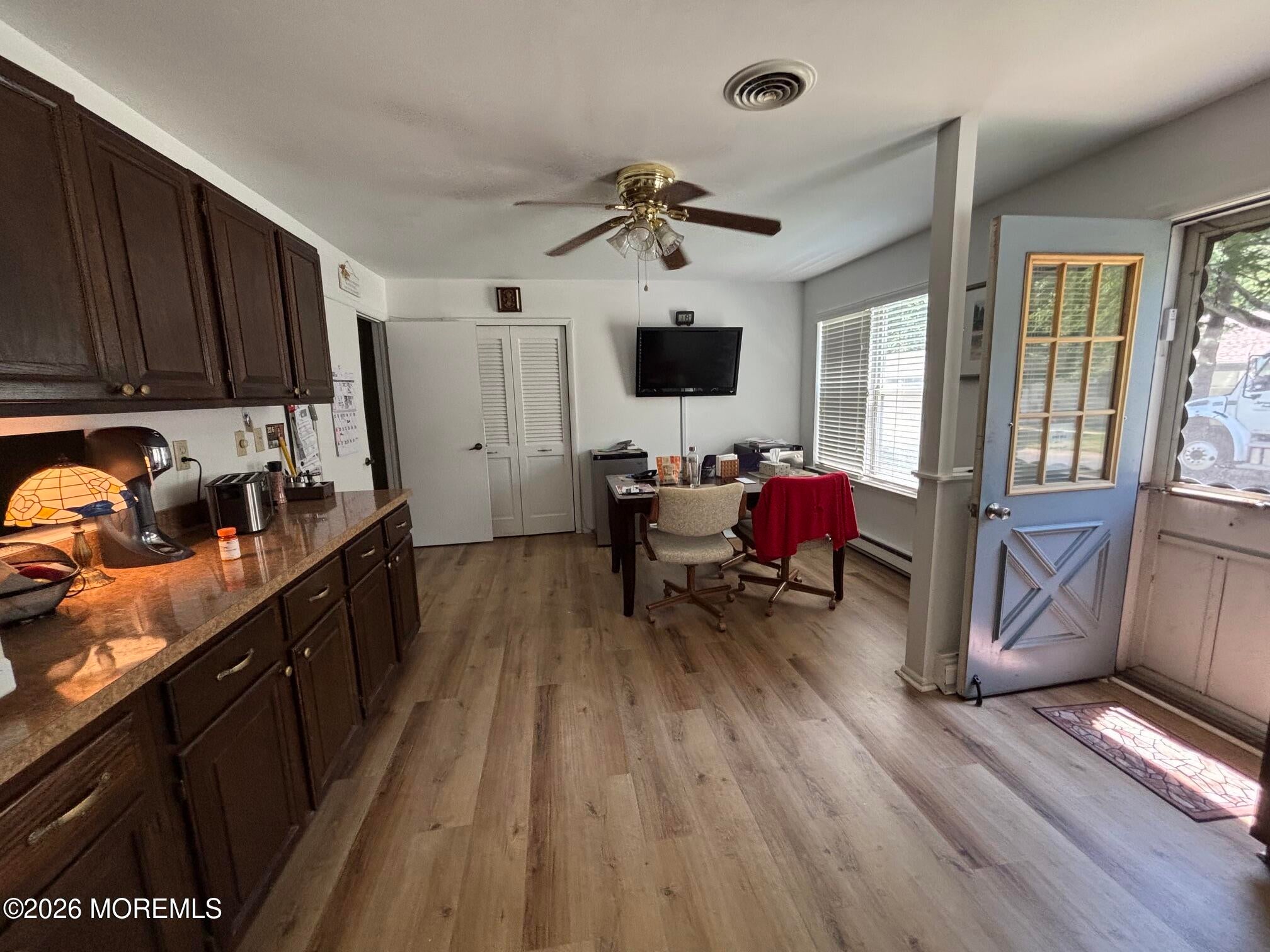 675A Buckingham Drive A - Photo 4