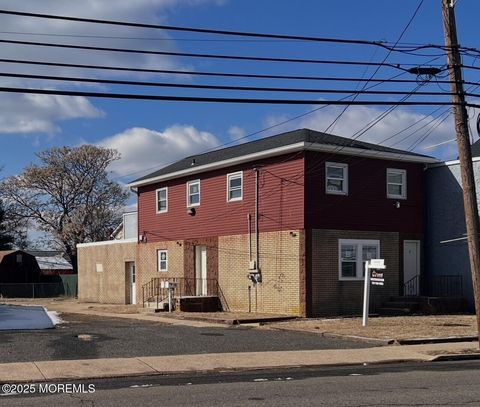 Multifamily For Sale - 19 Laurel Avenue<br/> Keansburg, NJ 07734