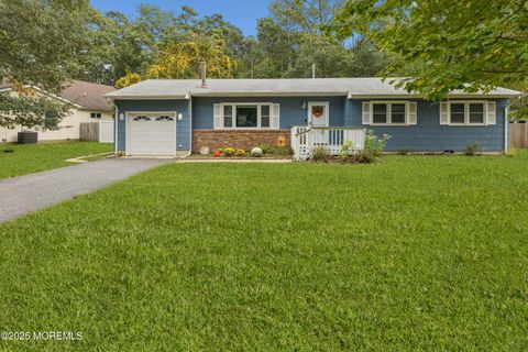 Photo of 317 Annapolis Lane, Forked River, NJ 08731 (MLS # 22530102)