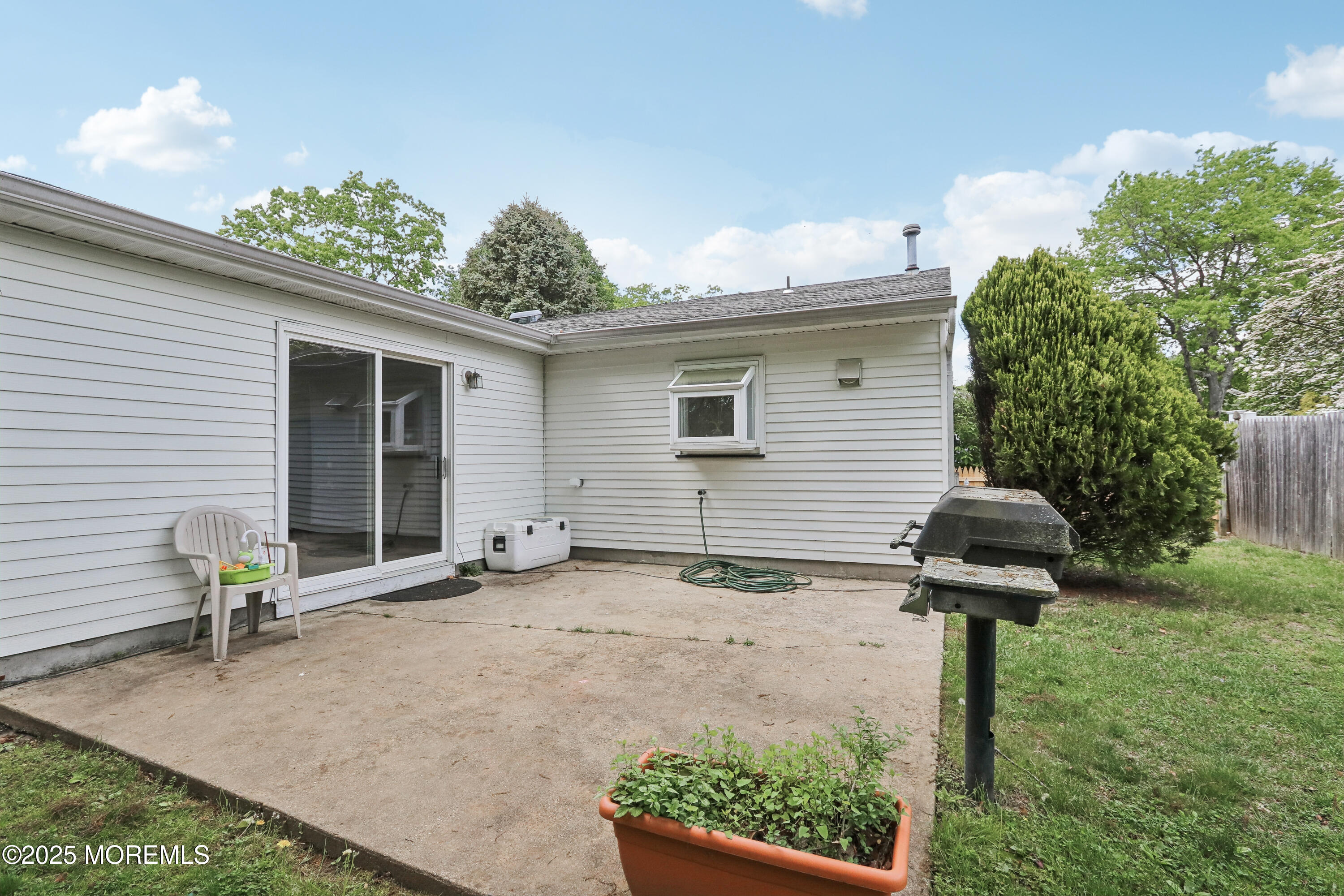 14 Virginia Drive, Howell, New Jersey image 32