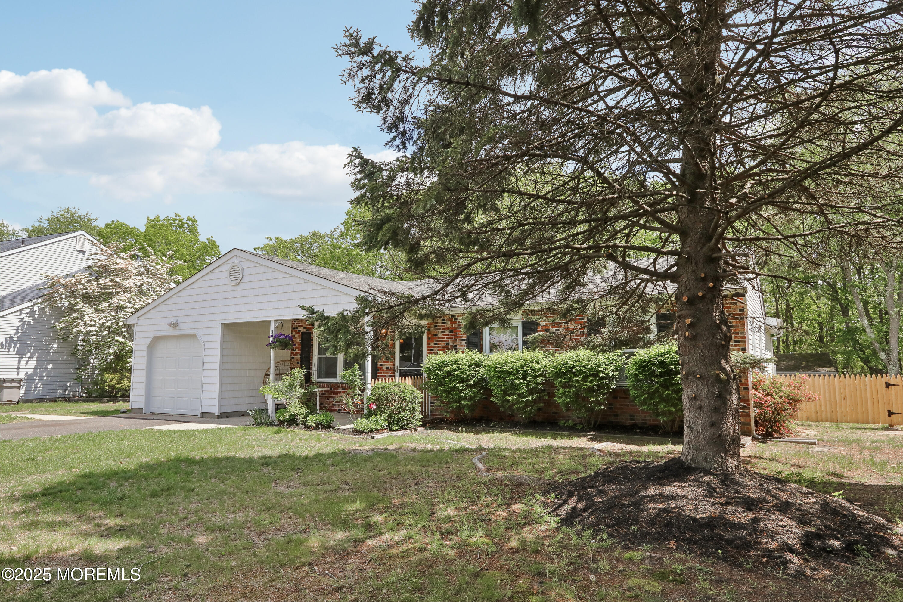 14 Virginia Drive, Howell, New Jersey image 7