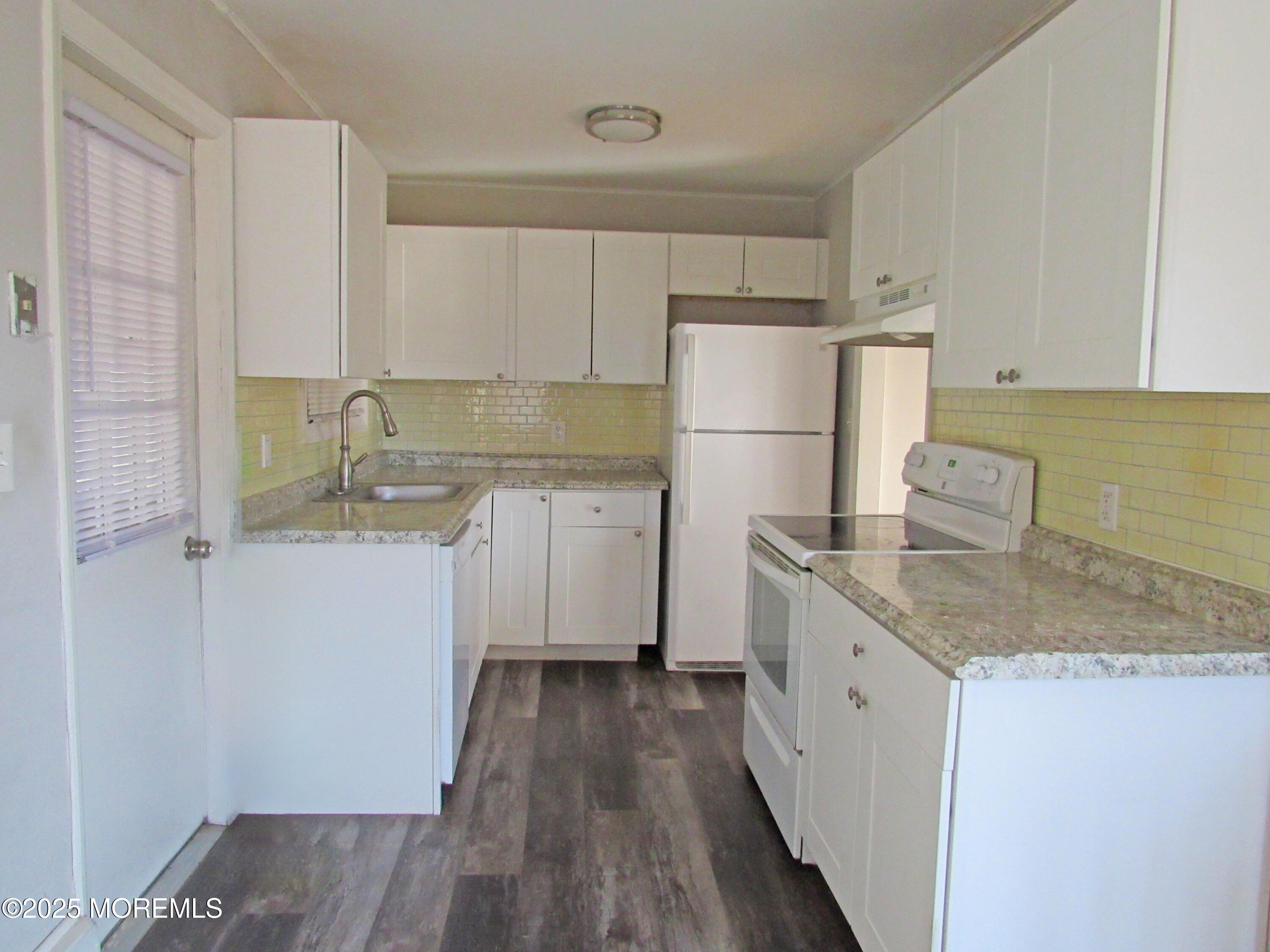 206 Dickinson Avenue, Toms River, New Jersey image 8