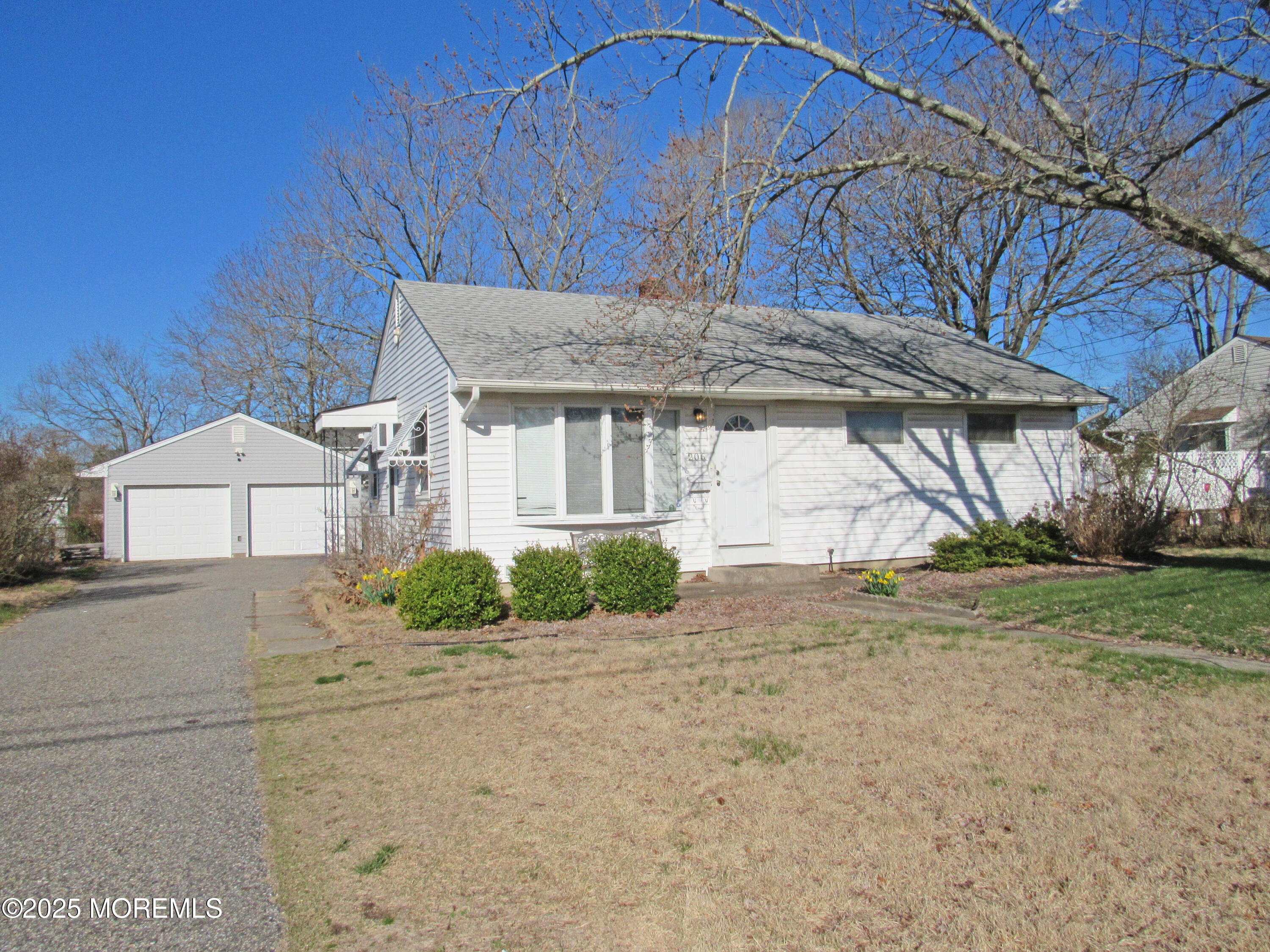 206 Dickinson Avenue, Toms River, New Jersey image 1