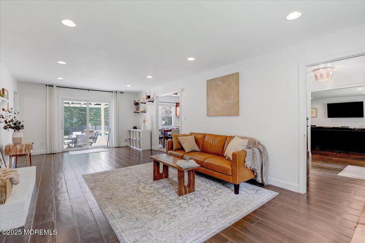 12 Neal Drive