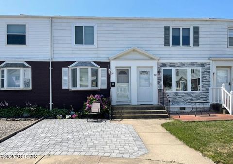 Condo For Rent - 20 Vine Court<br/> Long Branch, NJ 07740