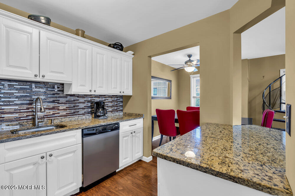 209 Begonia Court, Jackson, New Jersey image 7