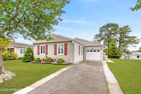 Condo For Sale - 25 Plymouth Drive<br/> Toms River, NJ 08757