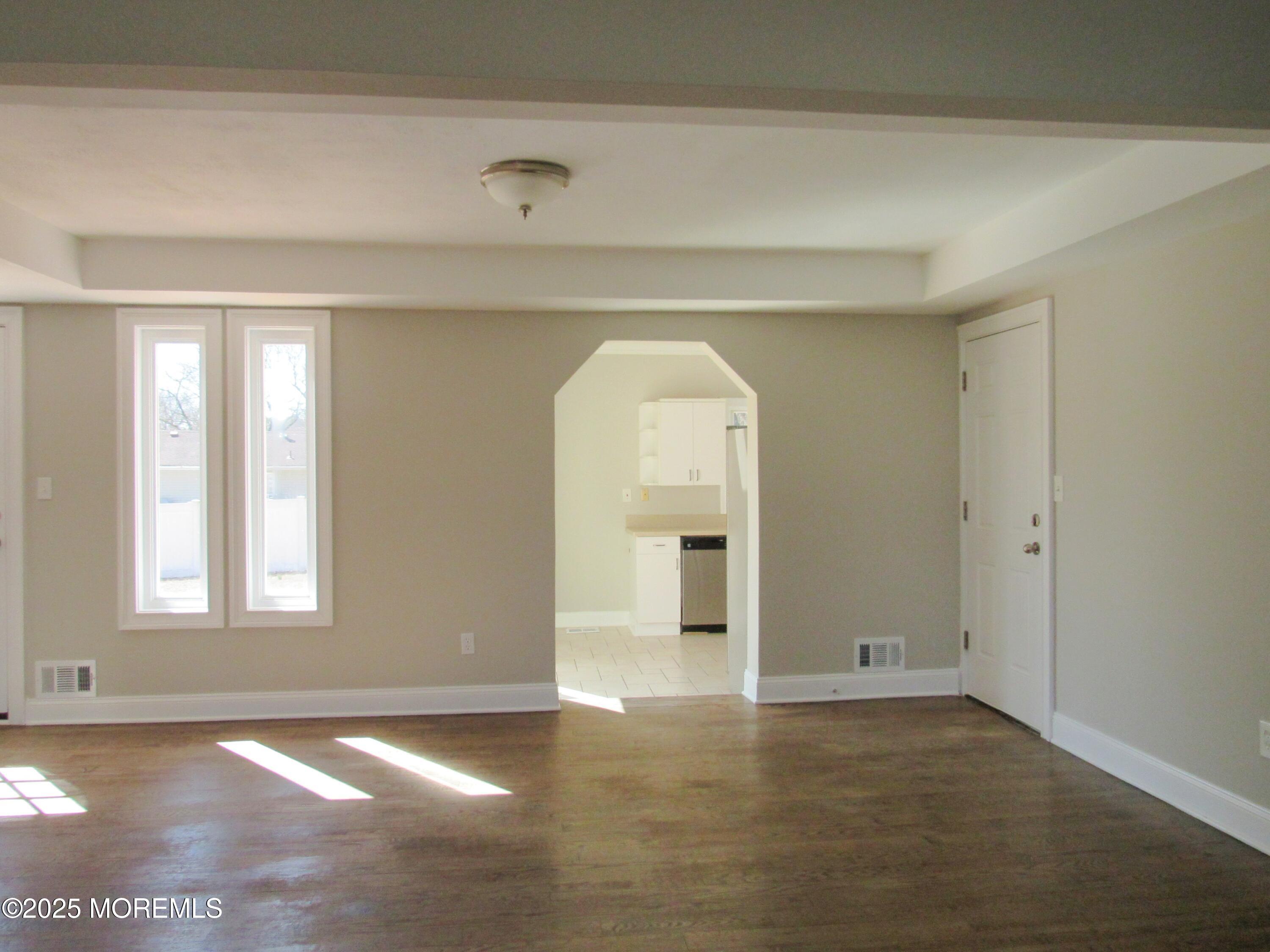 19 Dogwood Lane, Toms River, New Jersey image 9