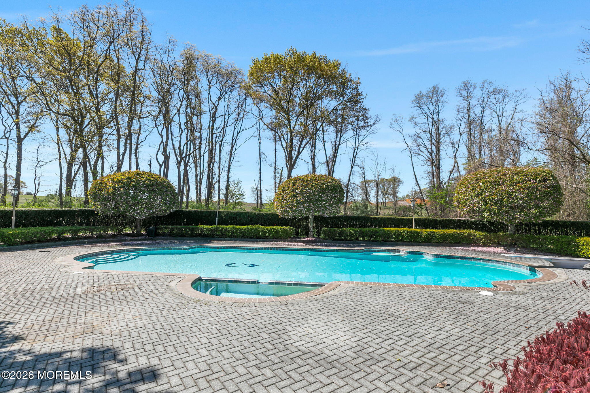 35 Hillcrest Drive