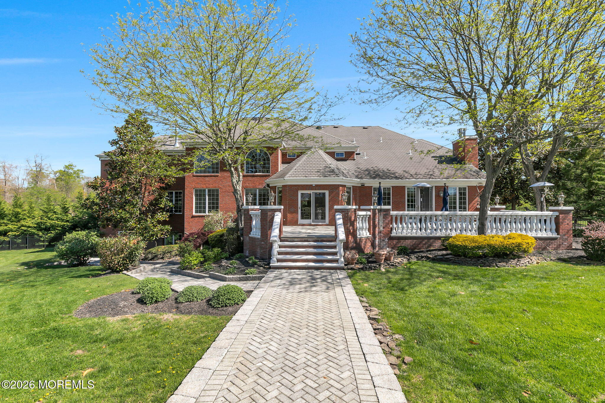 35 Hillcrest Drive