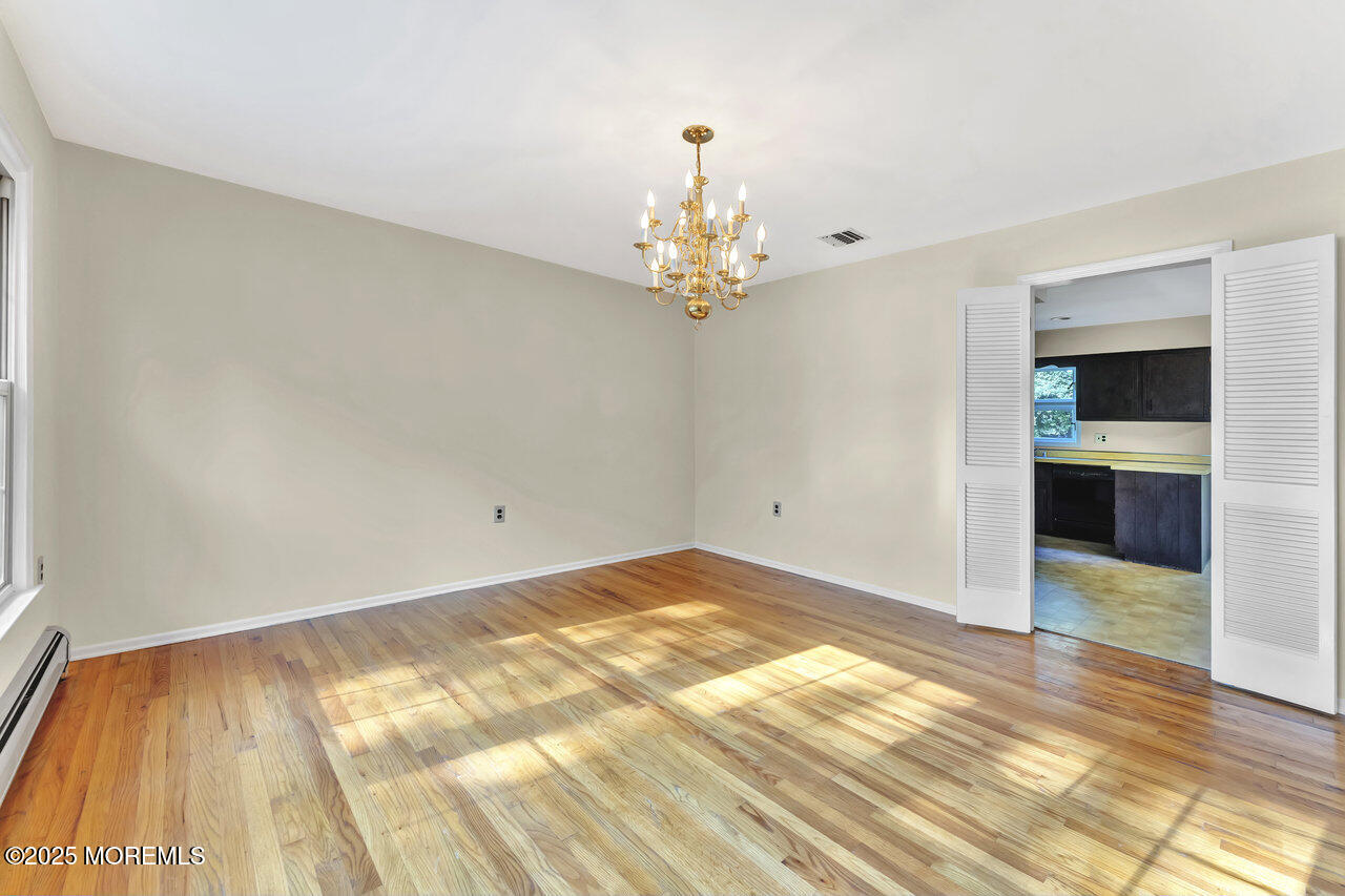 21 Briarwood Drive