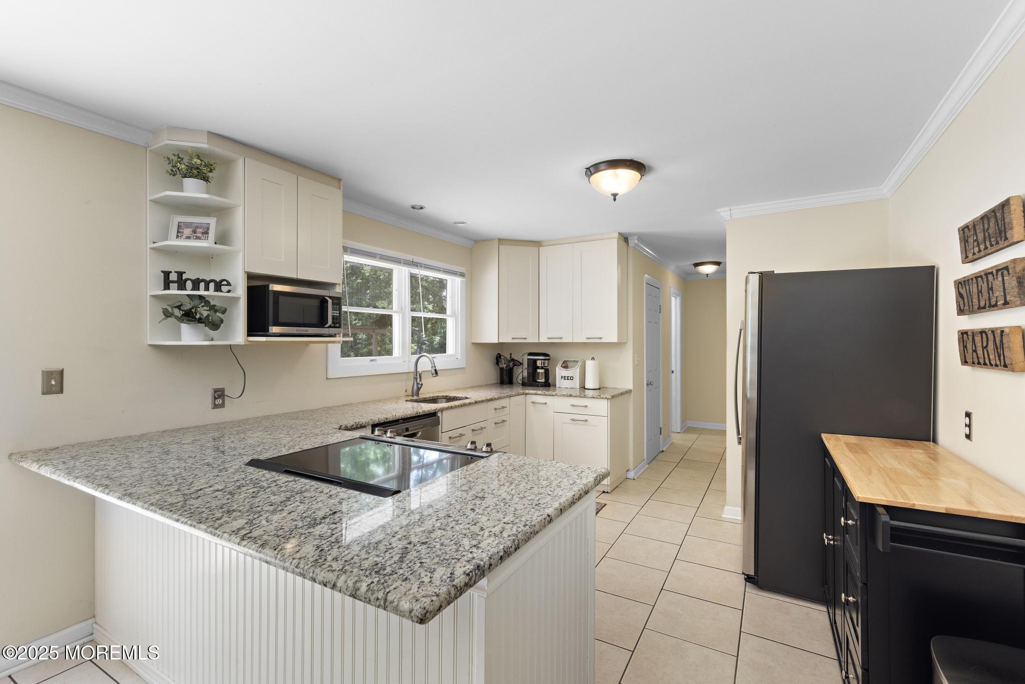 174 Ellisdale Road, Allentown, New Jersey image 11