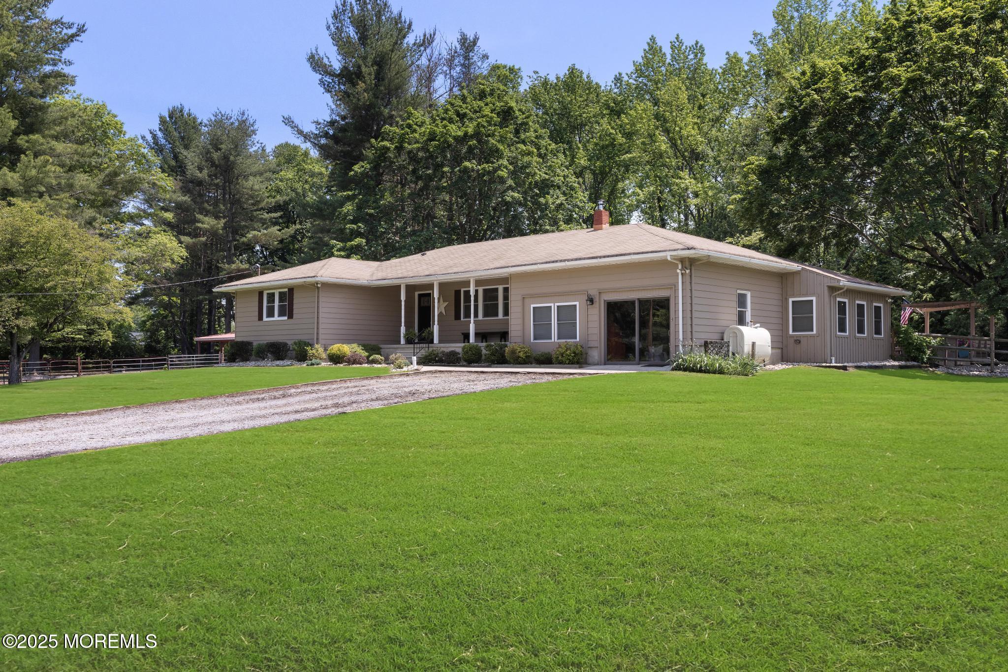 174 Ellisdale Road, Allentown, New Jersey image 3