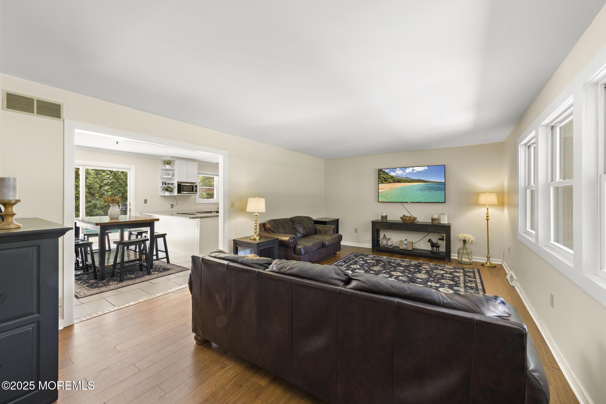 174 Ellisdale Road, Allentown, New Jersey image 7