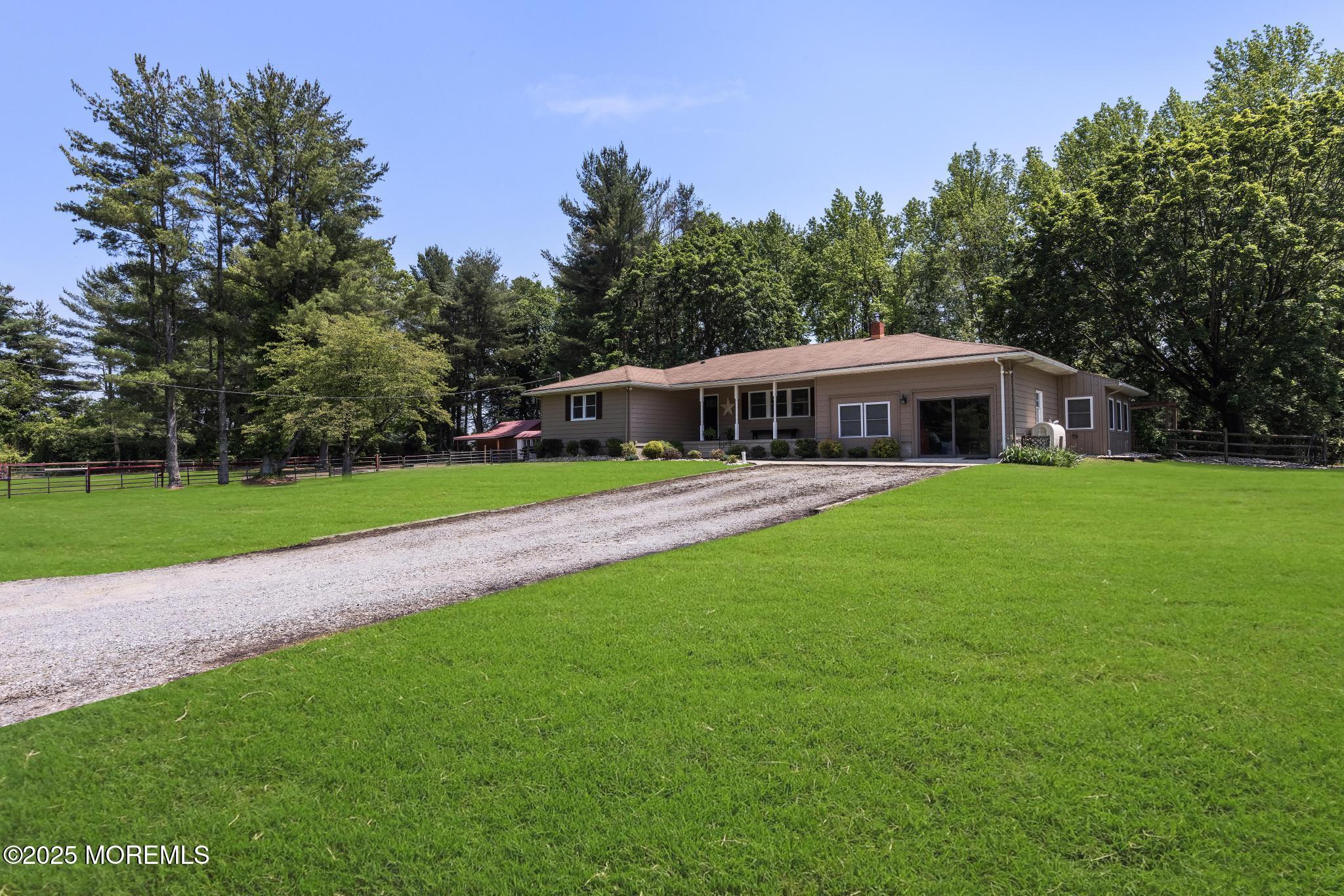 174 Ellisdale Road, Allentown, New Jersey image 2