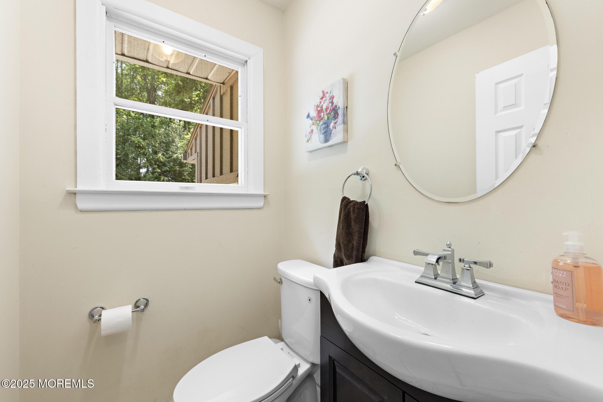 174 Ellisdale Road, Allentown, New Jersey image 36
