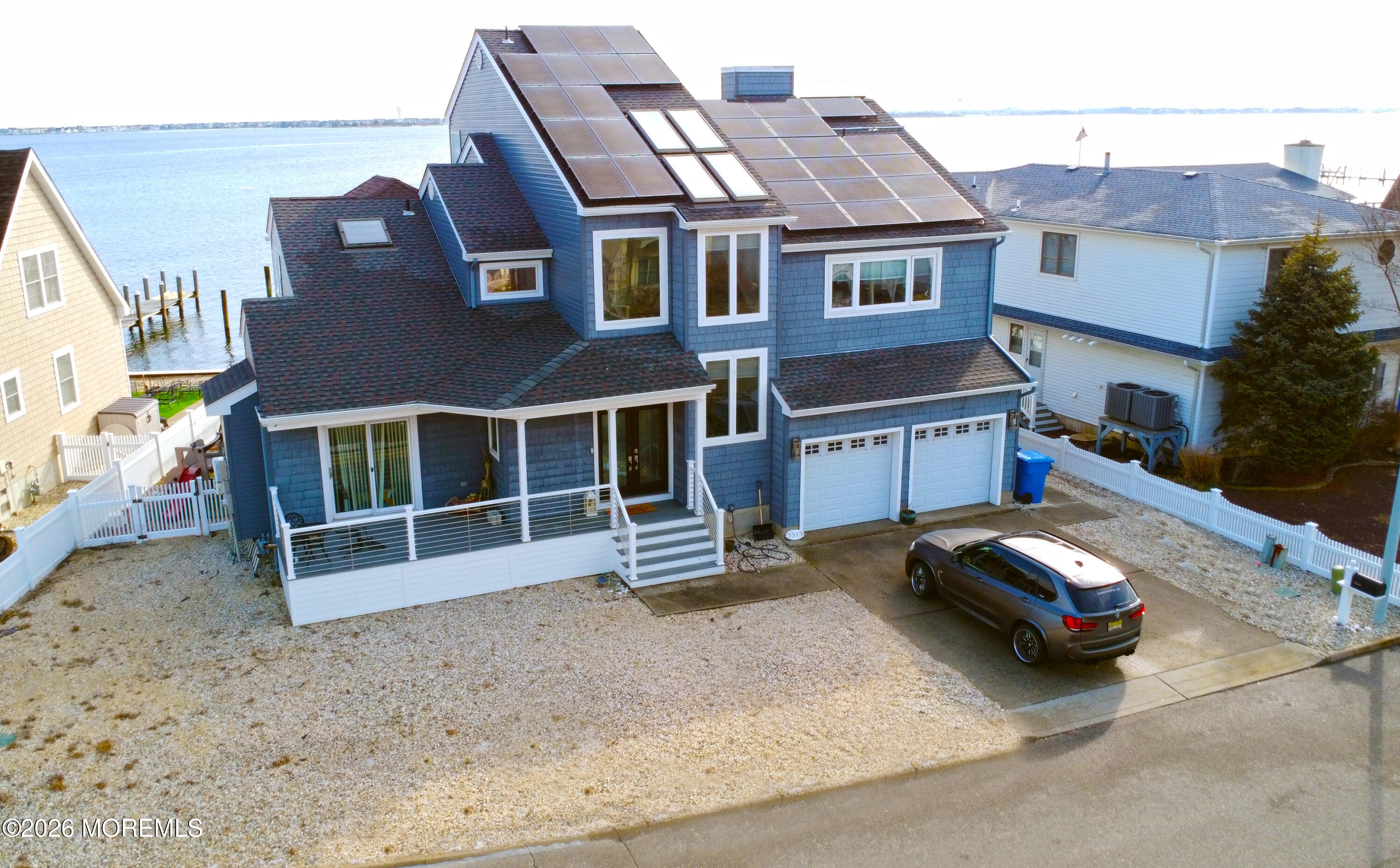 3313 Long Point Drive