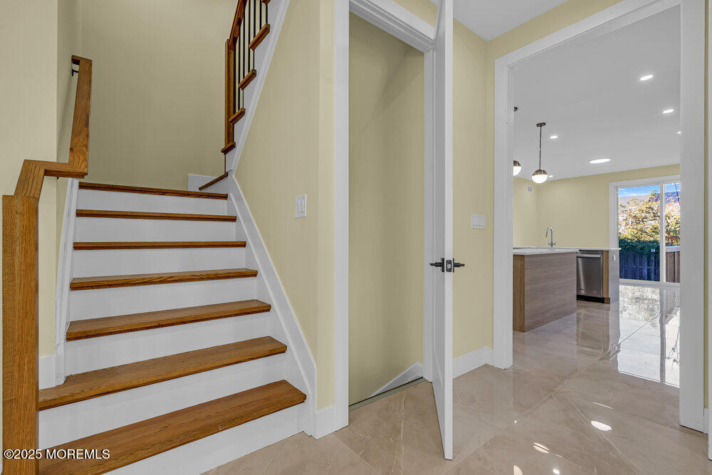 25 Blue River Way, Lakewood, New Jersey image 16
