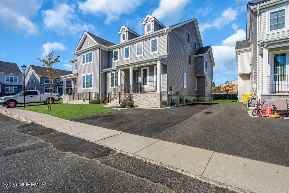 25 Blue River Way, Lakewood, New Jersey image 2
