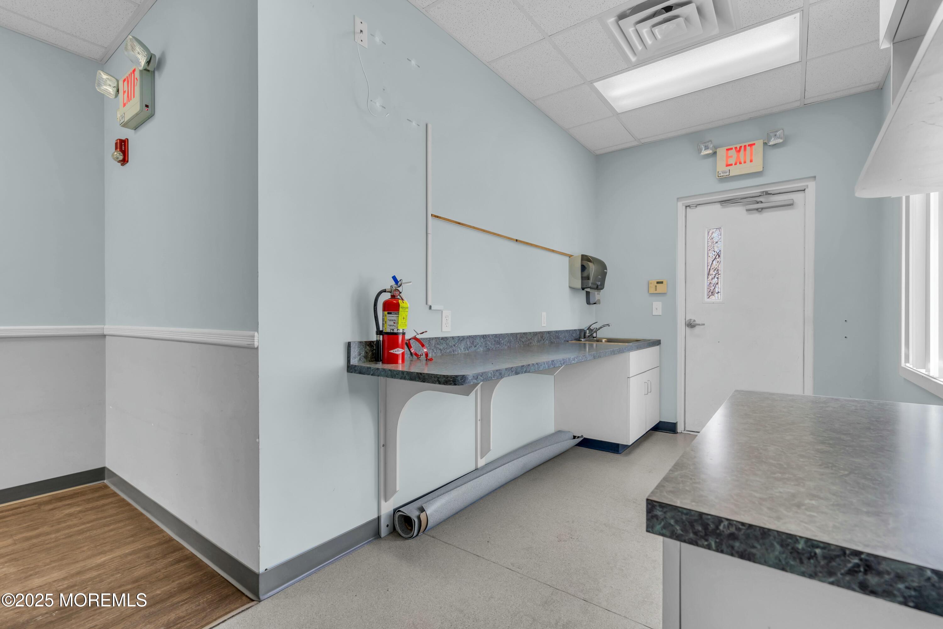 508 Lakehurst Road 102