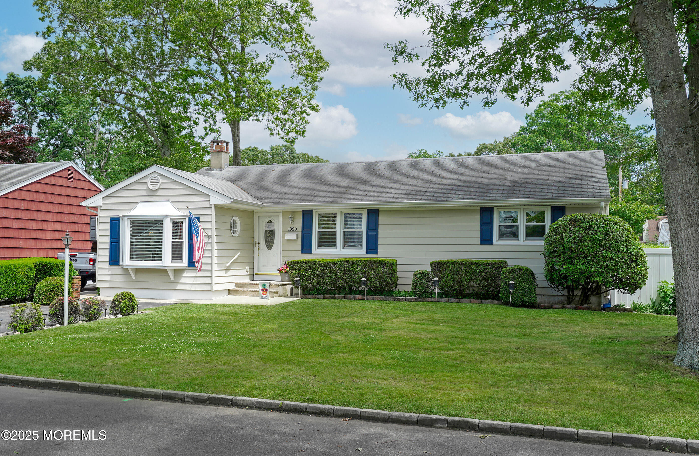 1320 Sunrise Avenue