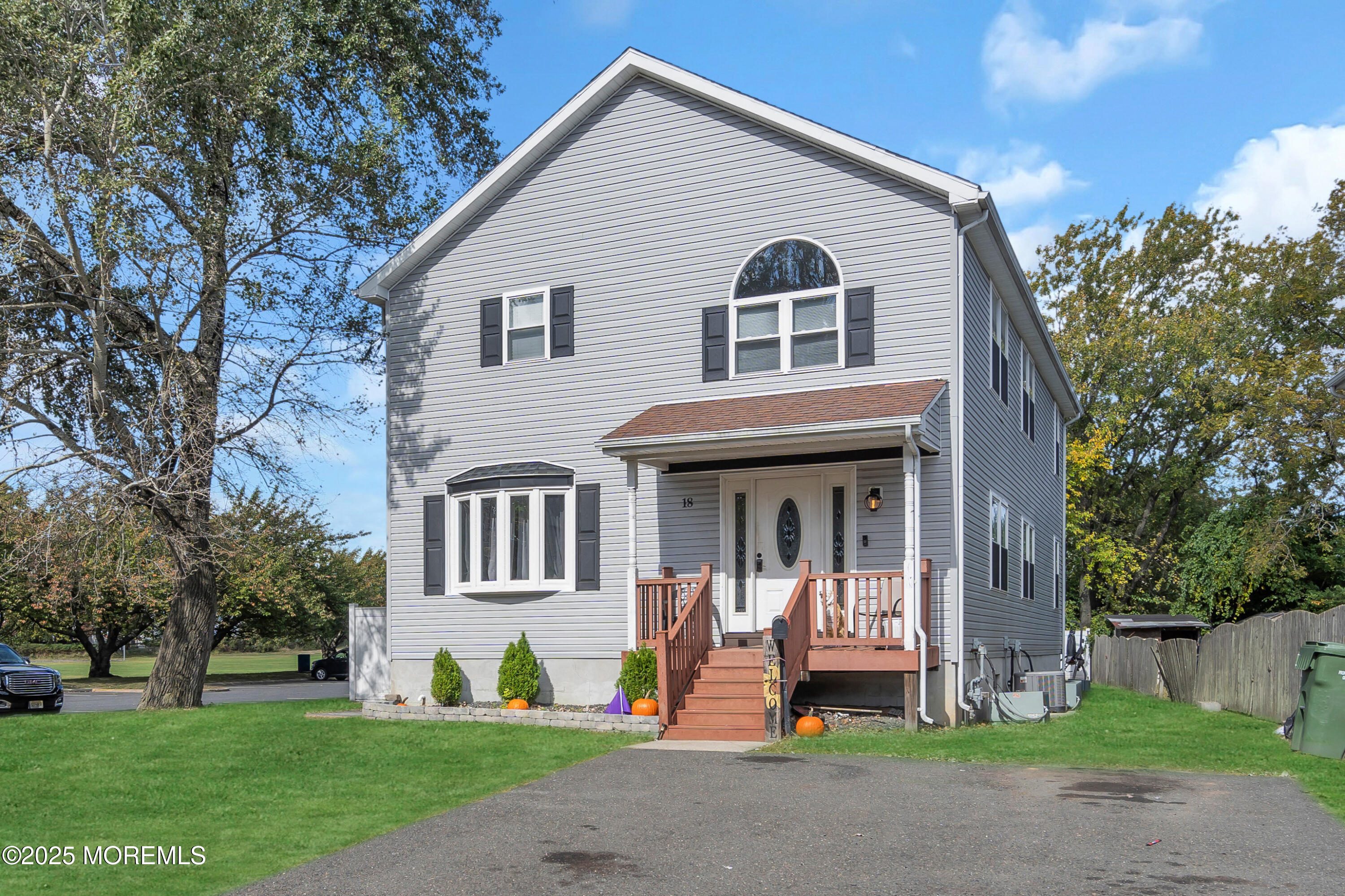 18 Willow Avenue, Eatontown, New Jersey image 2