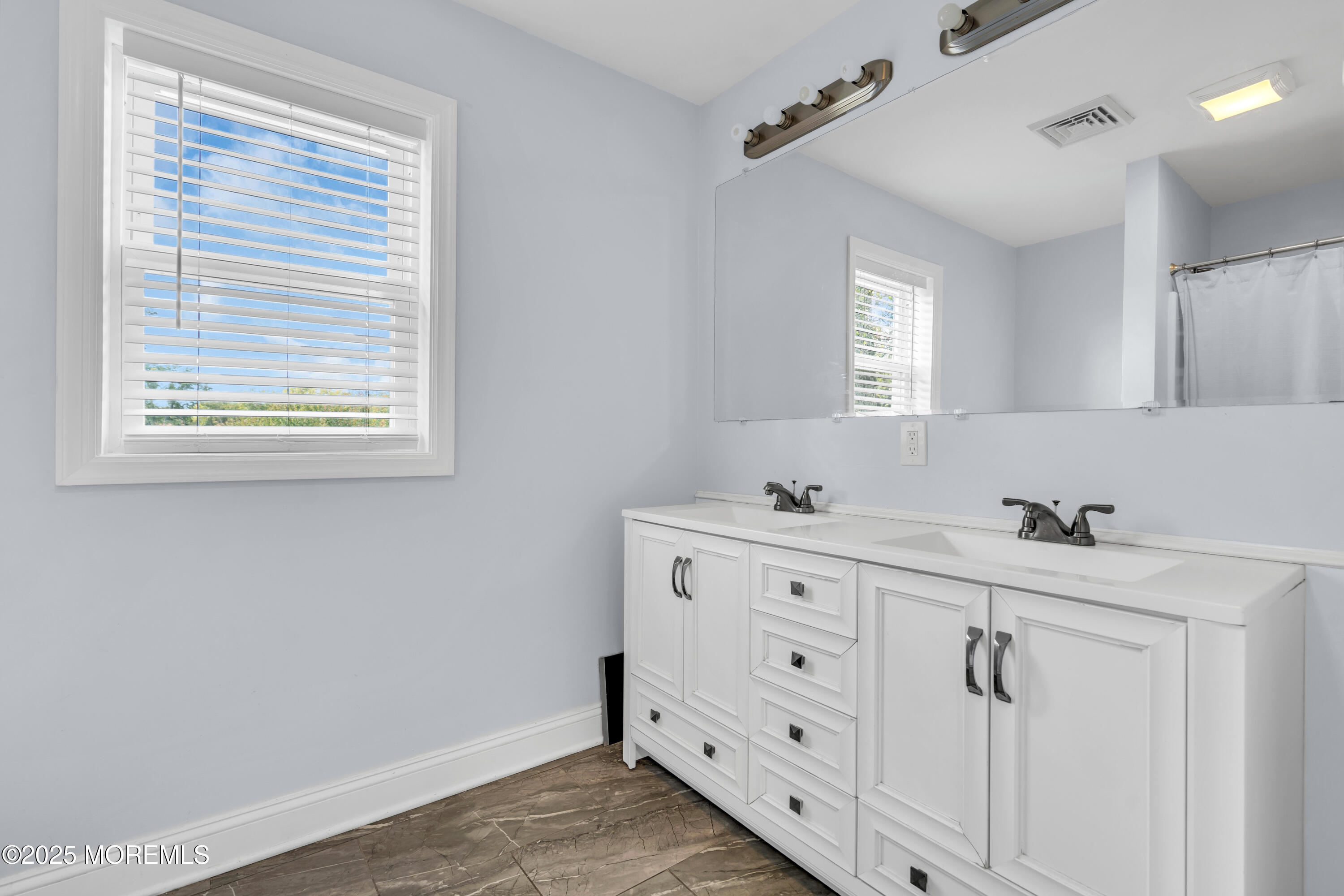 18 Willow Avenue, Eatontown, New Jersey image 39