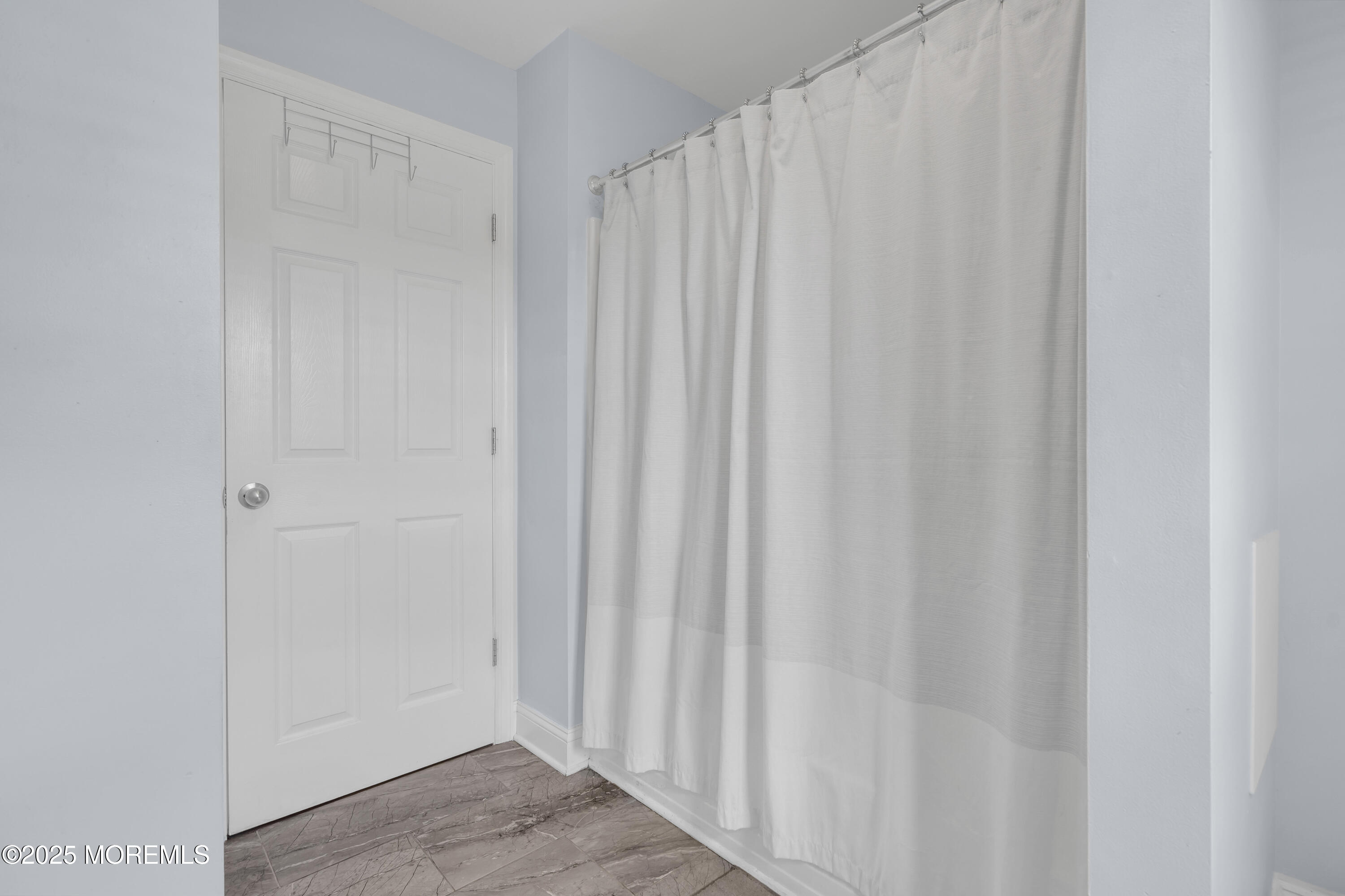 18 Willow Avenue, Eatontown, New Jersey image 40