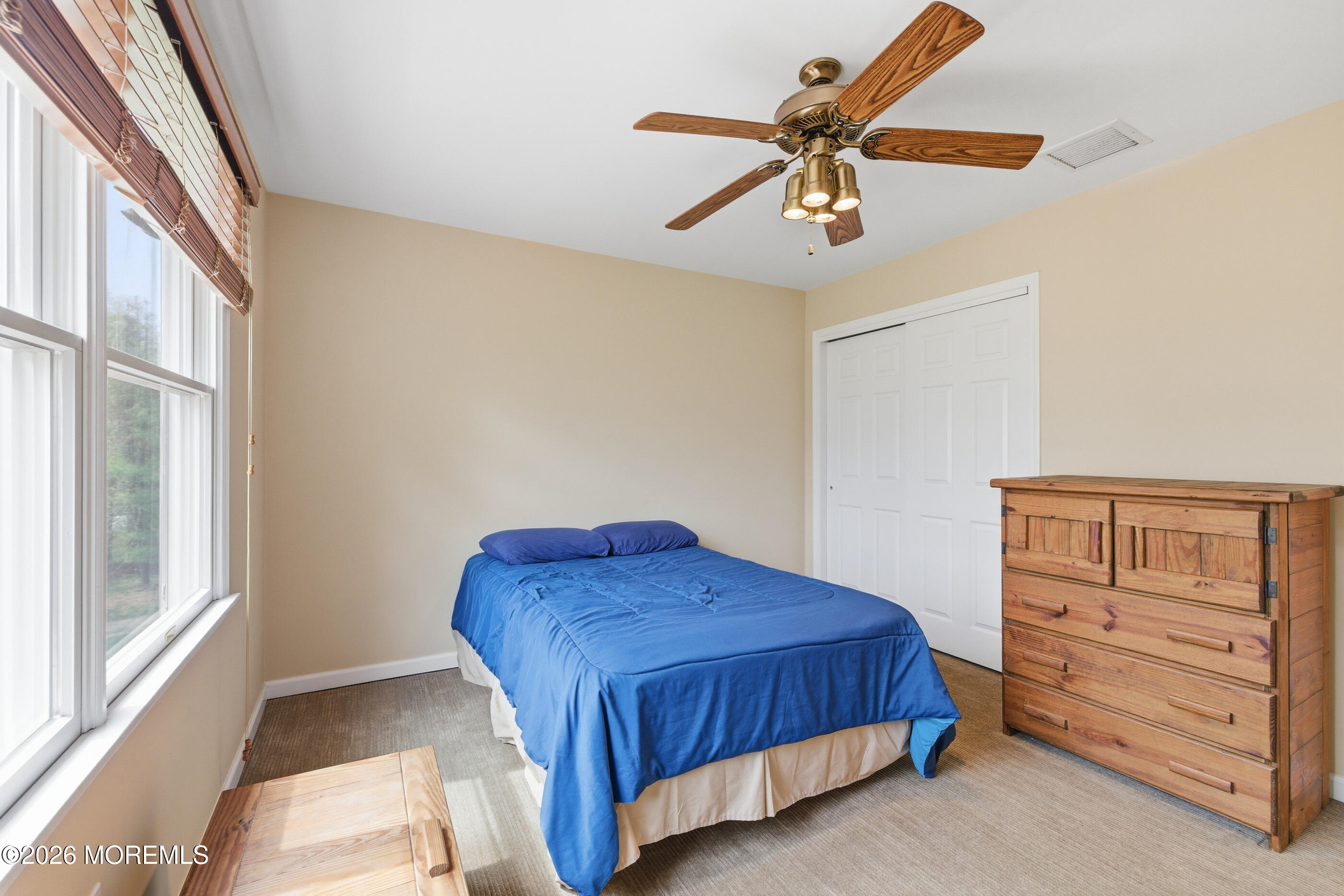 Manalapan, New Jersey, 07726, United States, 5 Bedrooms Bedrooms, ,3 BathroomsBathrooms,Residential,Active,2041419