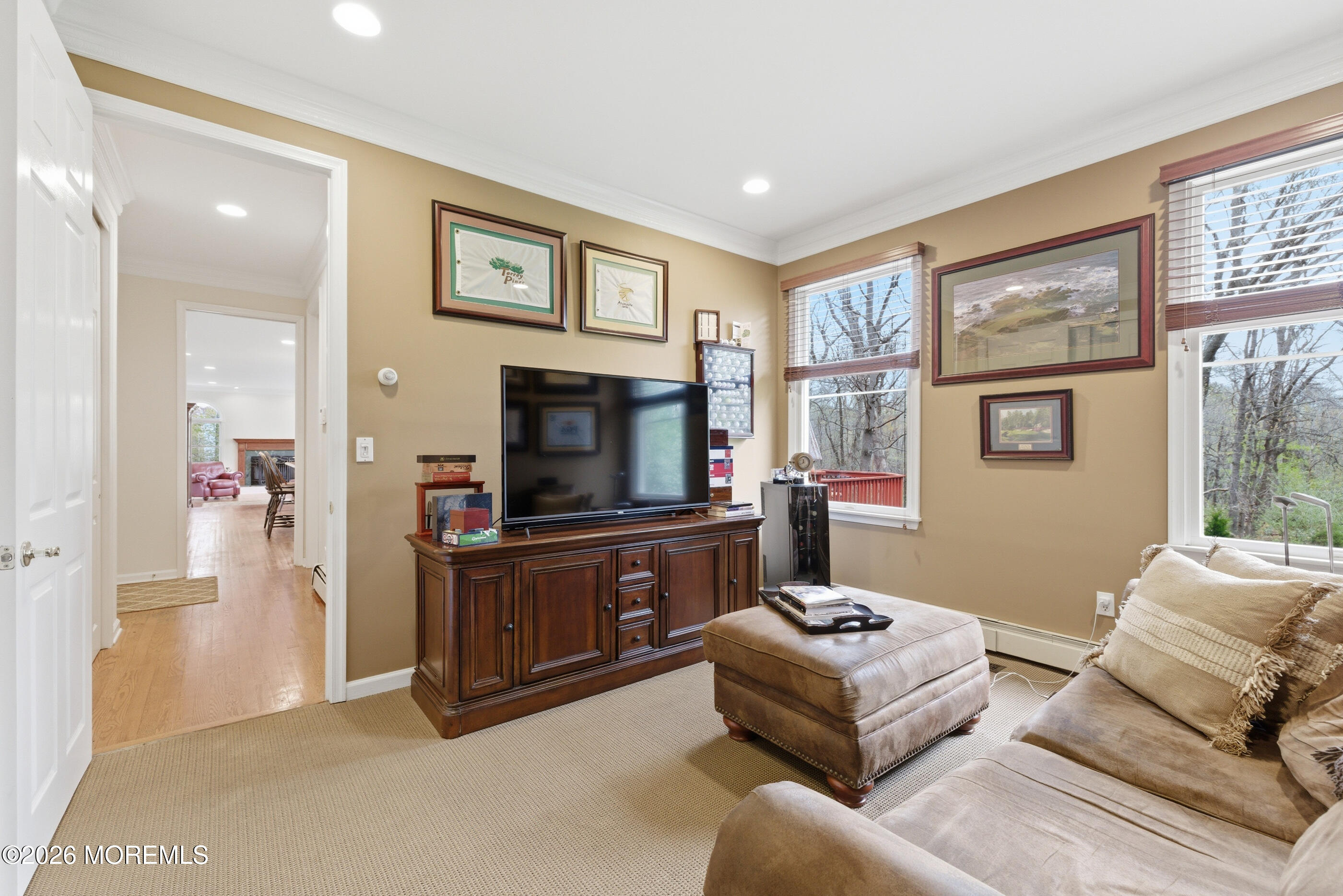 Manalapan, New Jersey, 07726, United States, 5 Bedrooms Bedrooms, ,3 BathroomsBathrooms,Residential,Active,2041419