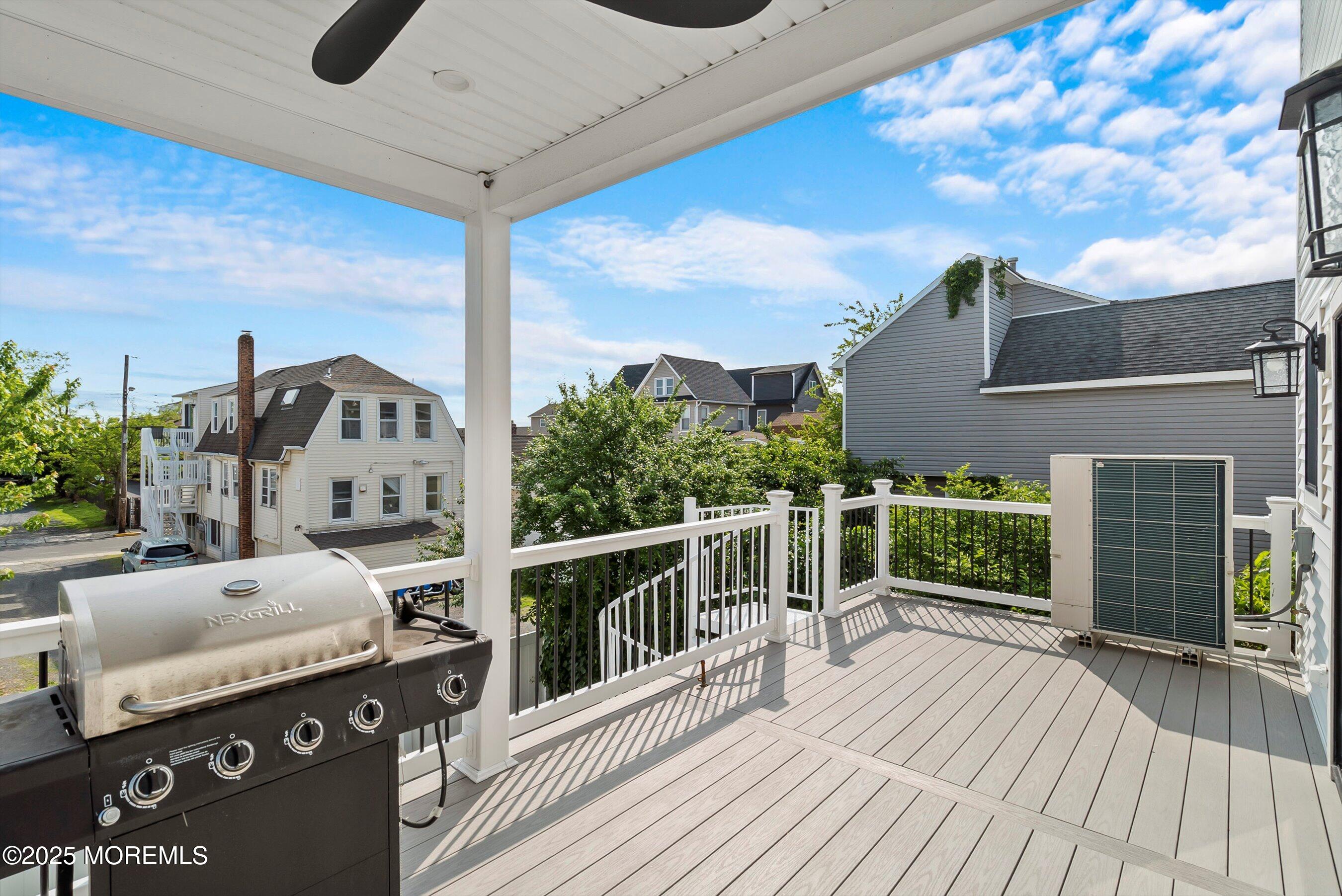 72 4th Street, Highlands, New Jersey image 12