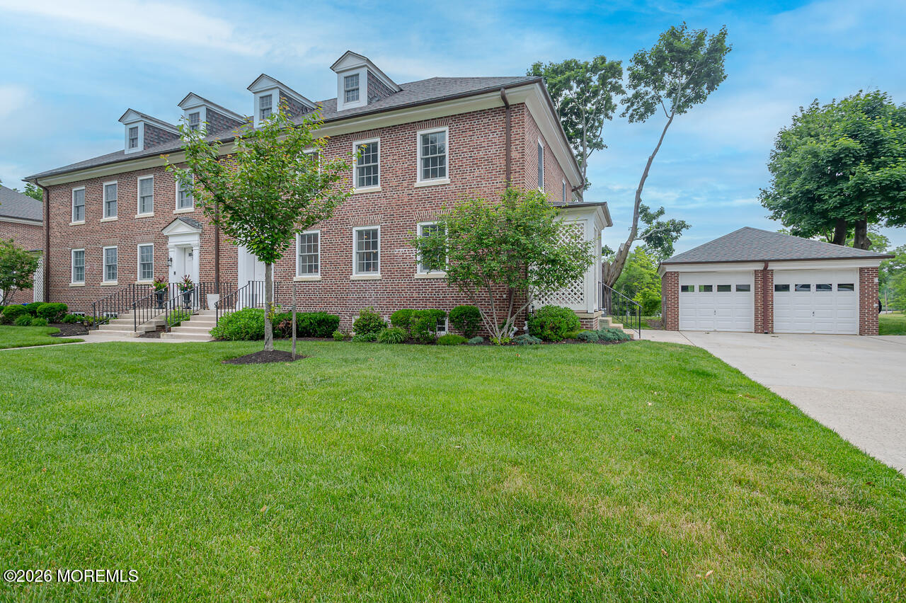 9 Allen Avenue