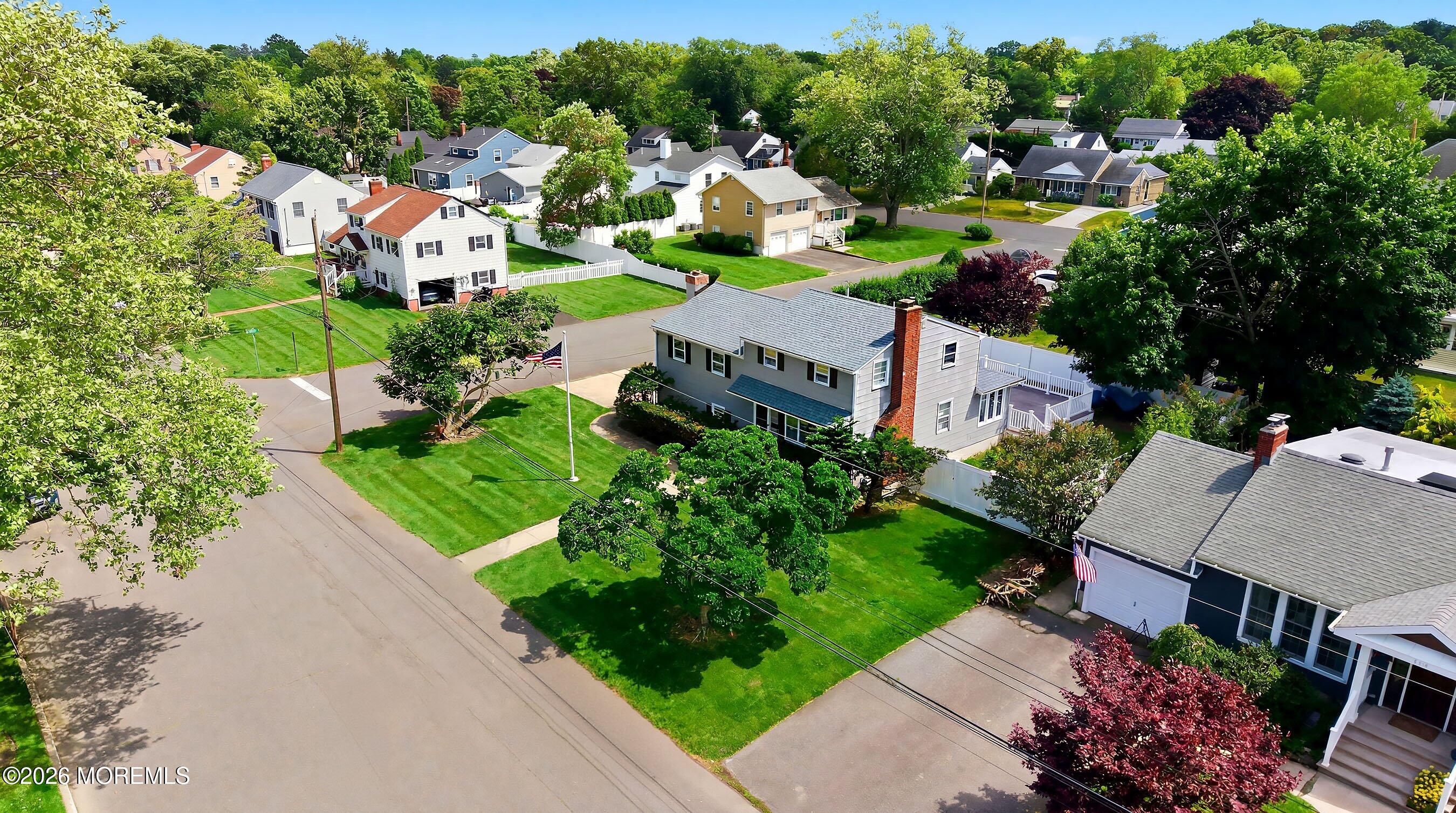 1317 W Magnolia Avenue