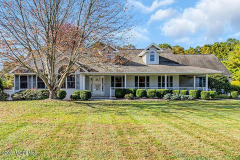 Homes For Sale - 1901 Baltimore Avenue<br/> Whiting, NJ 08759