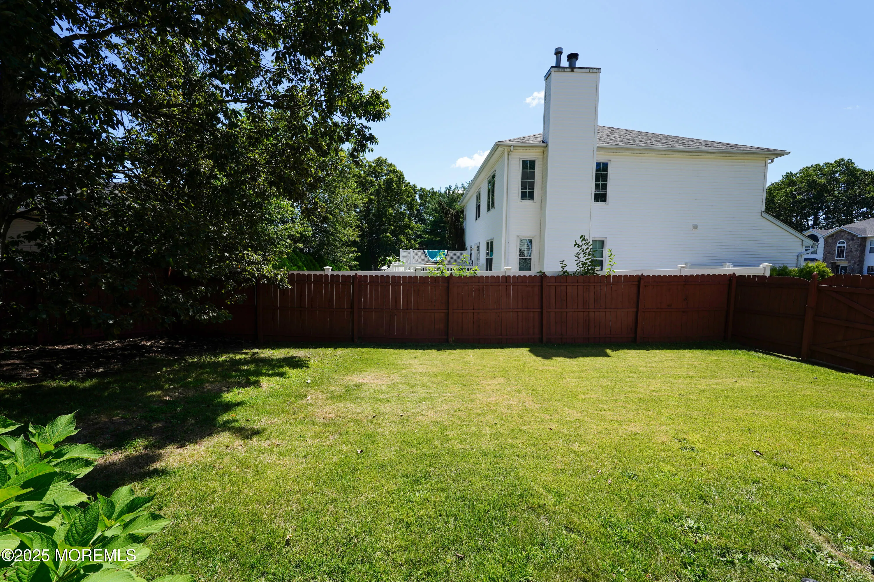 Howell, New Jersey 07731, United States, 4 Bedrooms Bedrooms, ,3 BathroomsBathrooms,Residential,Pending,200789