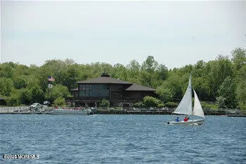 Howell, New Jersey 07731, United States, 4 Bedrooms Bedrooms, ,3 BathroomsBathrooms,Residential,Pending,200789