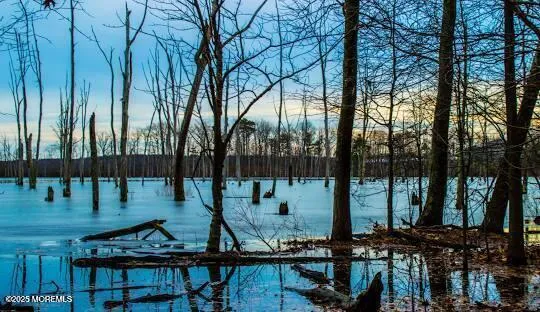 Howell, New Jersey 07731, United States, 4 Bedrooms Bedrooms, ,3 BathroomsBathrooms,Residential,Pending,200789