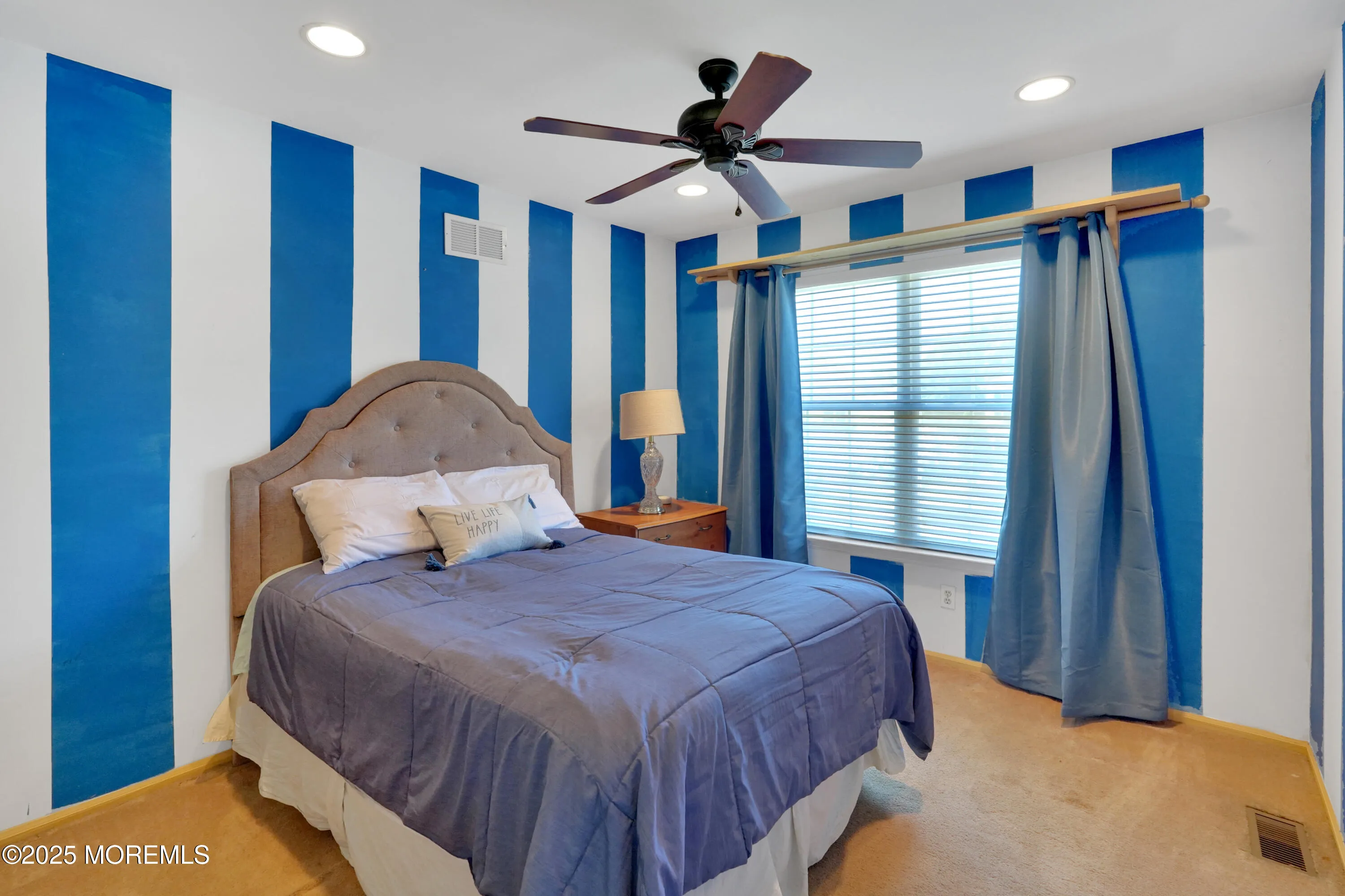 Howell, New Jersey 07731, United States, 4 Bedrooms Bedrooms, ,3 BathroomsBathrooms,Residential,Pending,200789