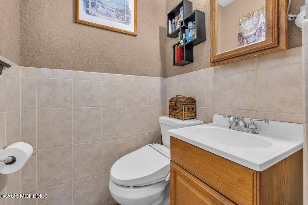 8 Ennis Drive, Hazlet, New Jersey image 25