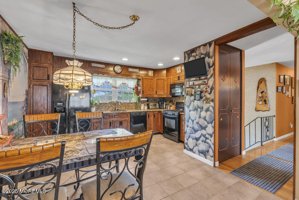 8 Ennis Drive, Hazlet, New Jersey image 15
