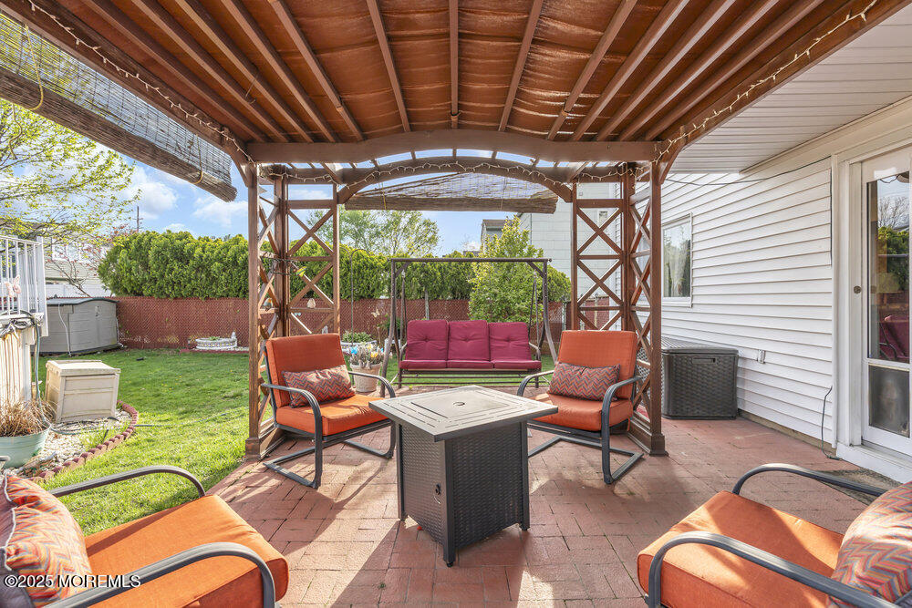 8 Ennis Drive, Hazlet, New Jersey image 44