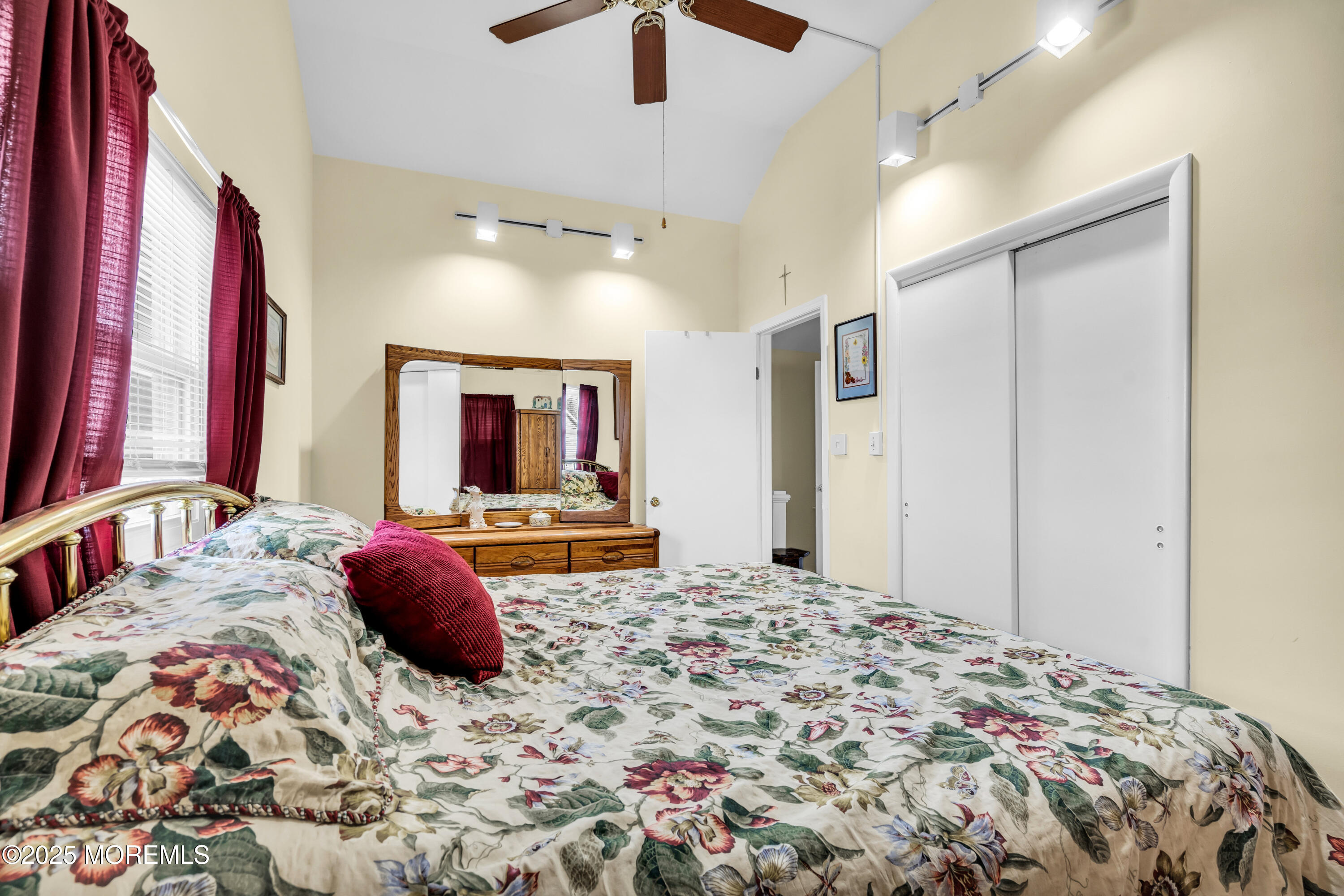 21 Luke Street, South Amboy, New Jersey image 18