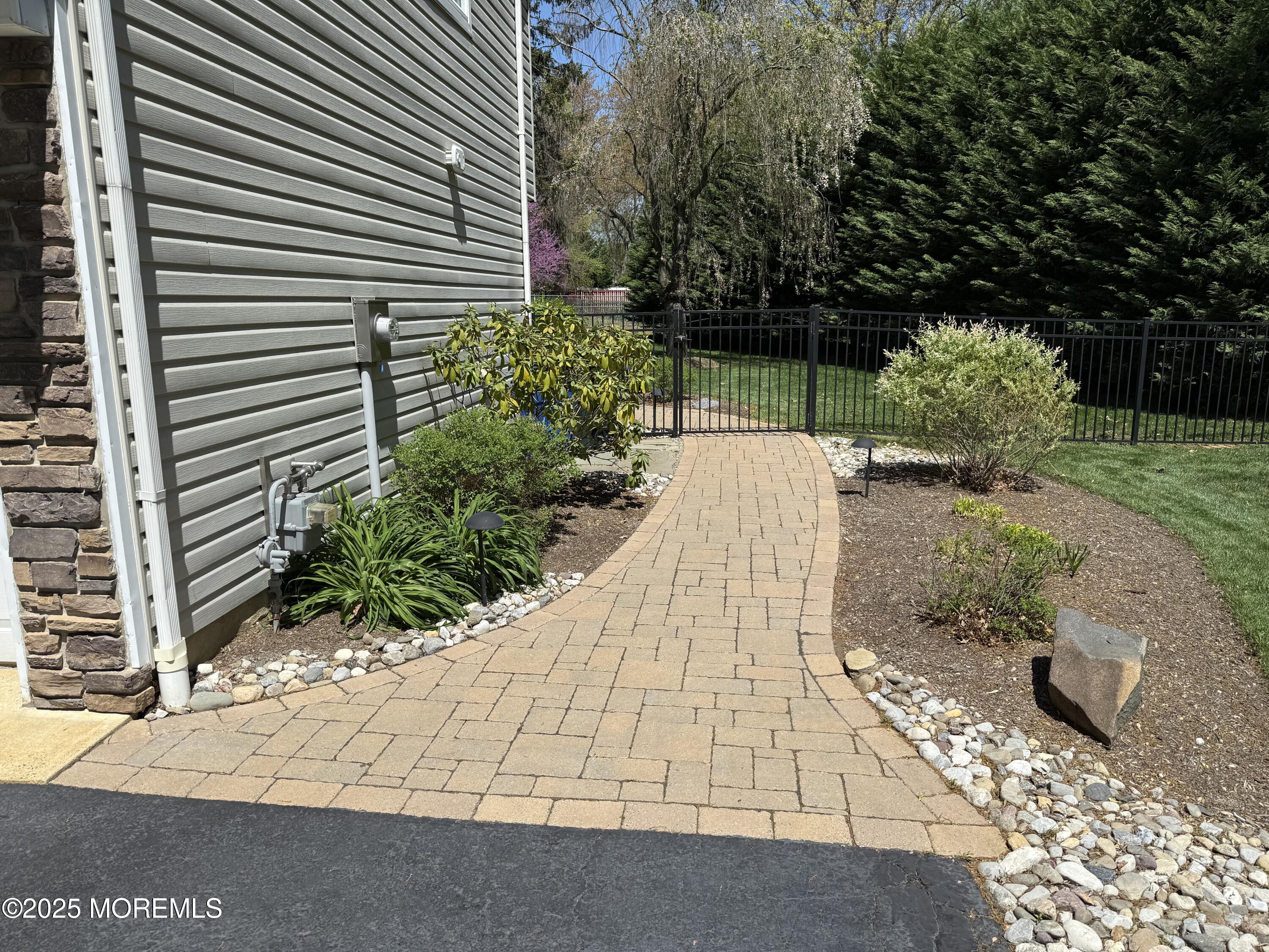 83 Campbell Court, Freehold, New Jersey image 22
