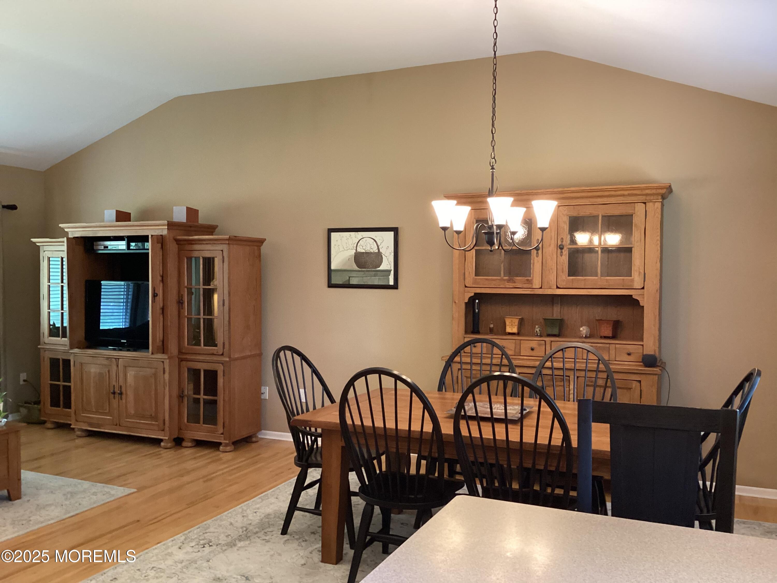 83 Campbell Court, Freehold, New Jersey image 4
