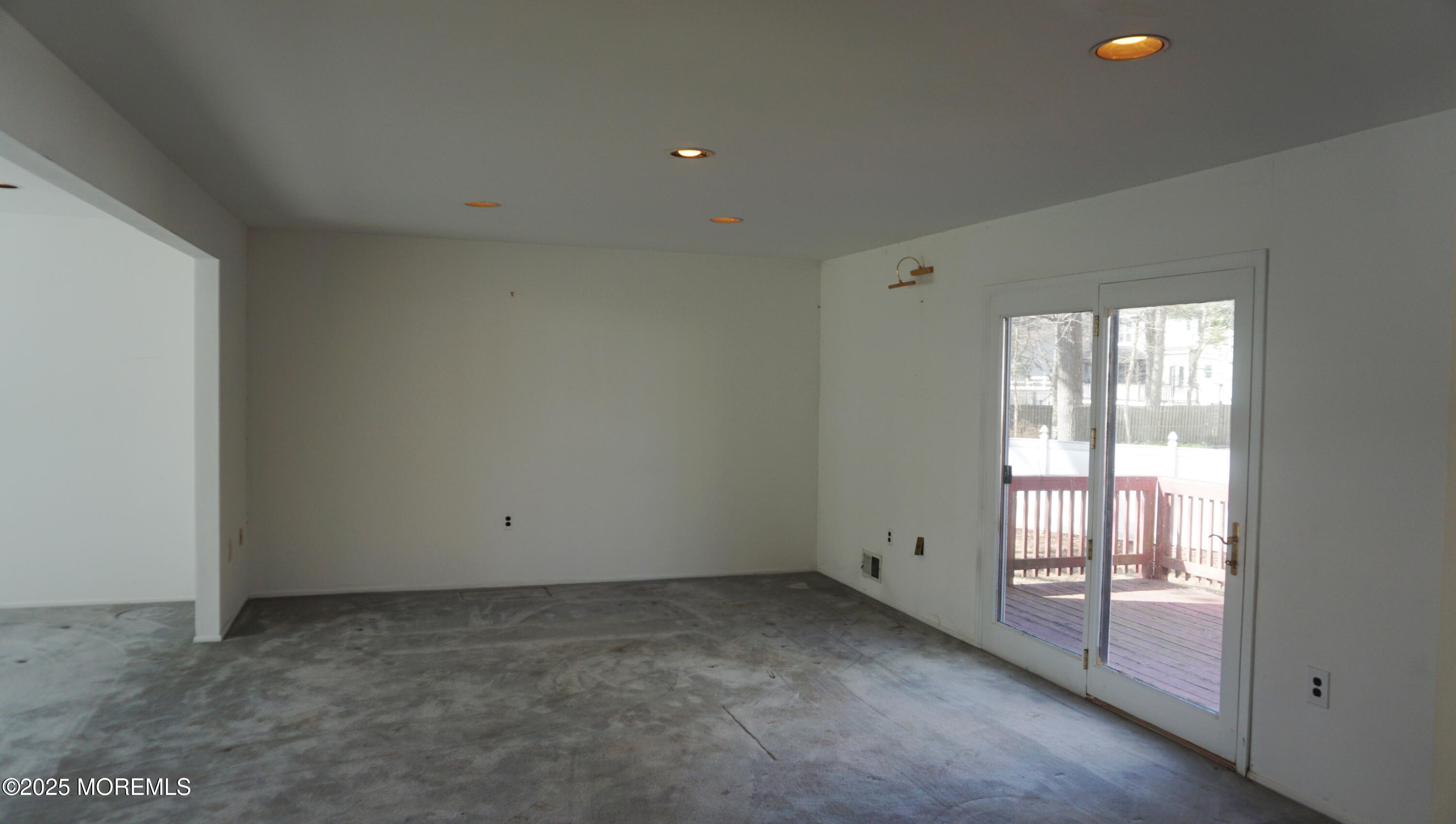 1 Richard Court, Manalapan, New Jersey image 10