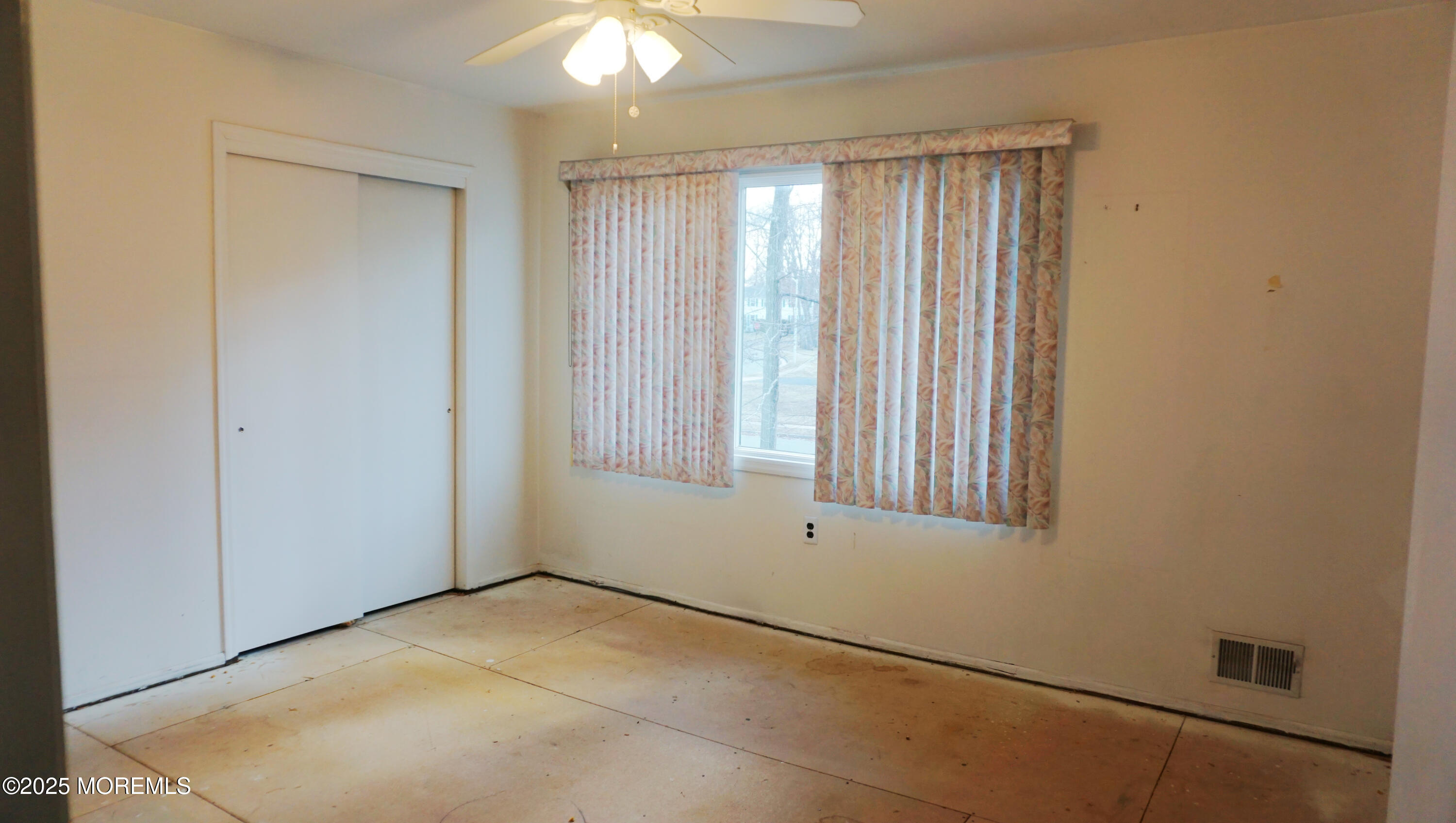 1 Richard Court, Manalapan, New Jersey image 16